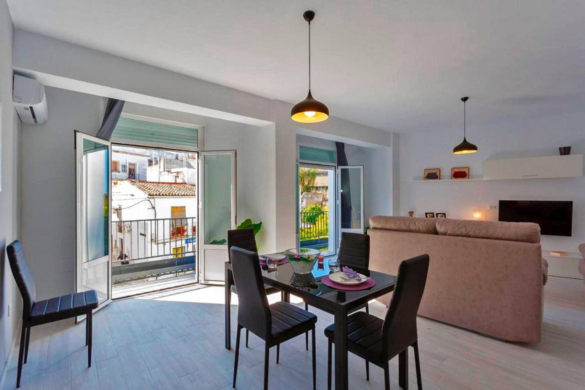 La Torre De La Catedral - Ole Solutions Apartment เฮเรซ เด ลาฟรอนเตรา ภายนอก รูปภาพ