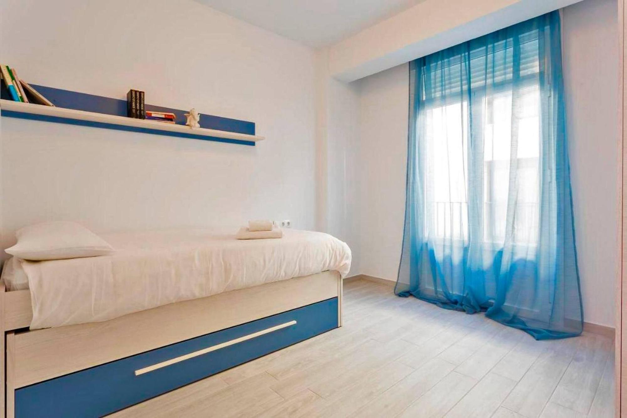 La Torre De La Catedral - Ole Solutions Apartment เฮเรซ เด ลาฟรอนเตรา ภายนอก รูปภาพ